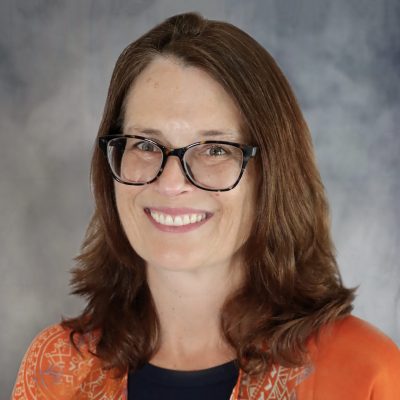 Deidre Headshot